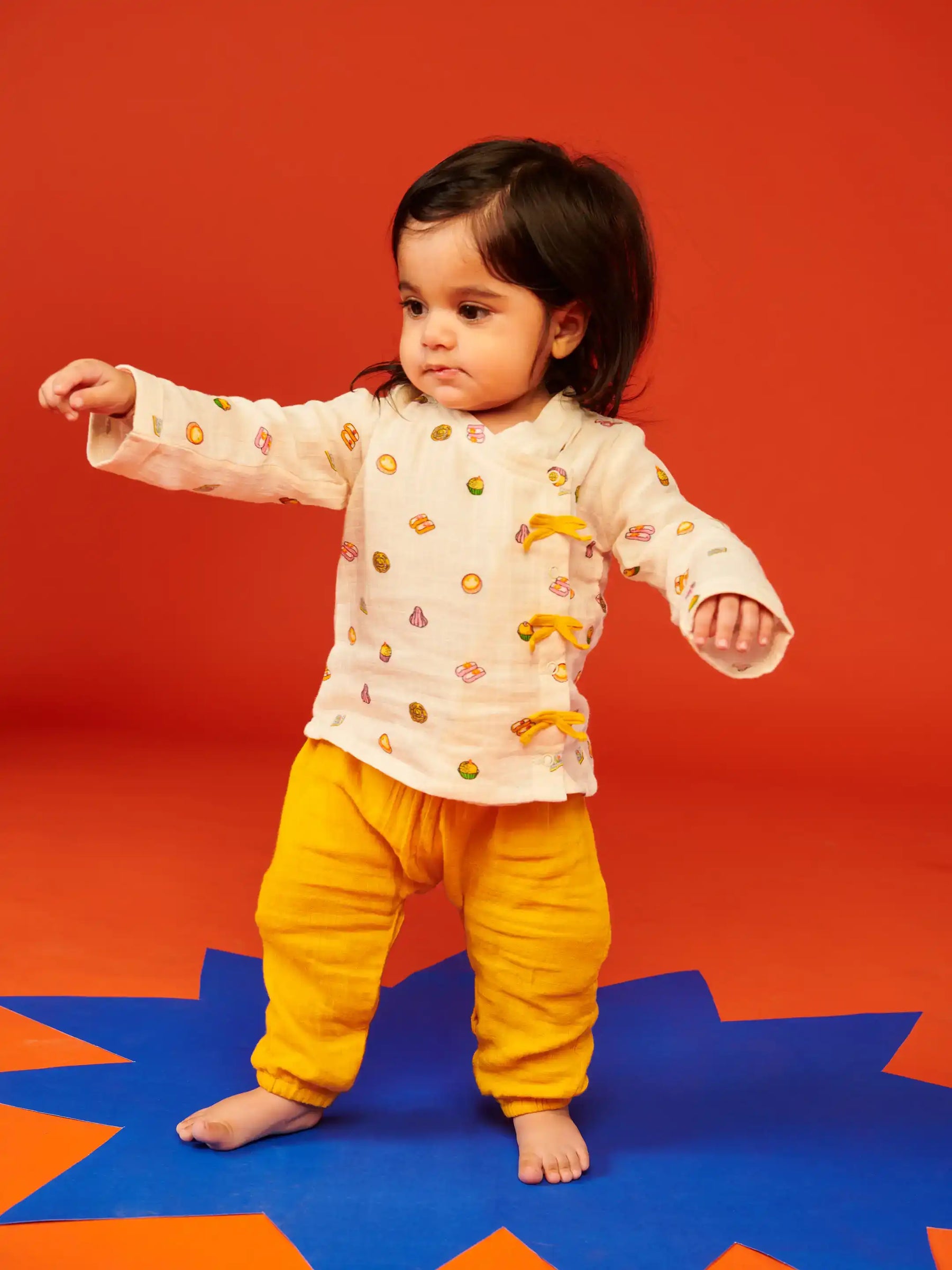 Newborn Mithai Set Somersault