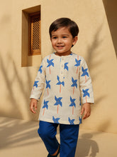 Pinwheel Printed Kurta Pajama Set