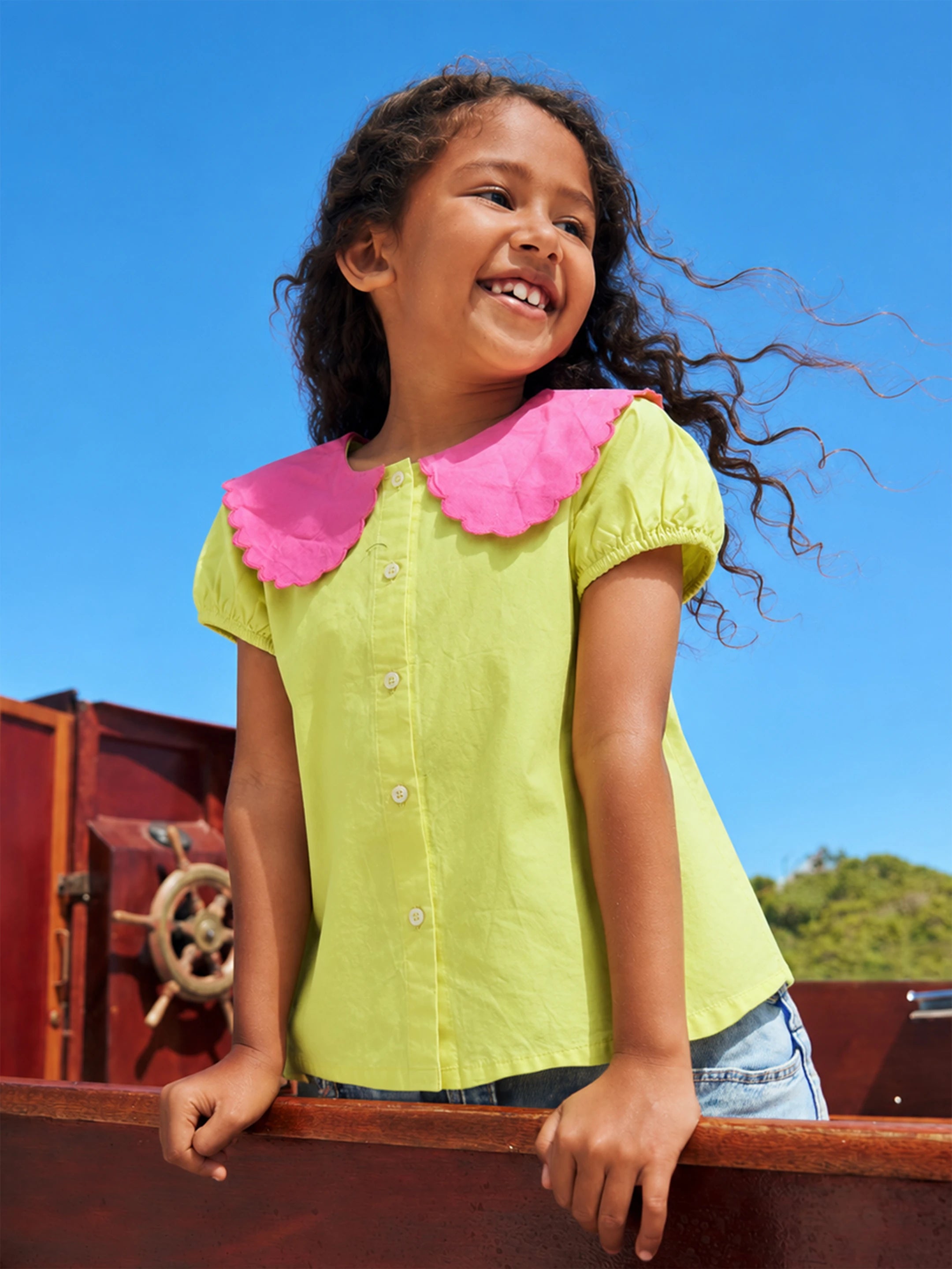 Scallop Collar Top
