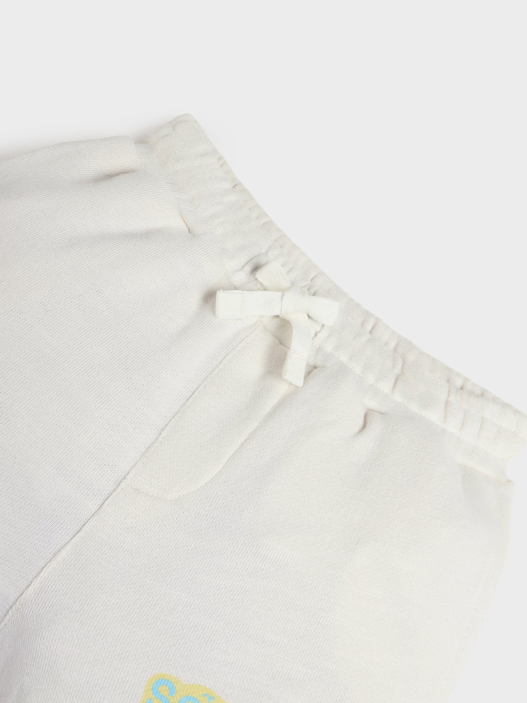 Soft Sand Graphic Shorts