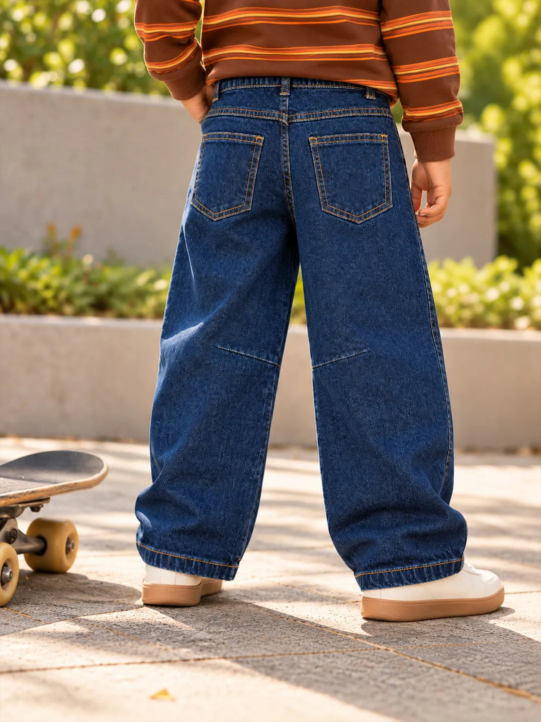 Barrel Leg Jeans