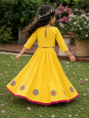 Top Skirt Set