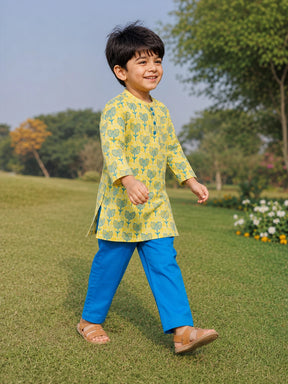 Kurta Pajama Set