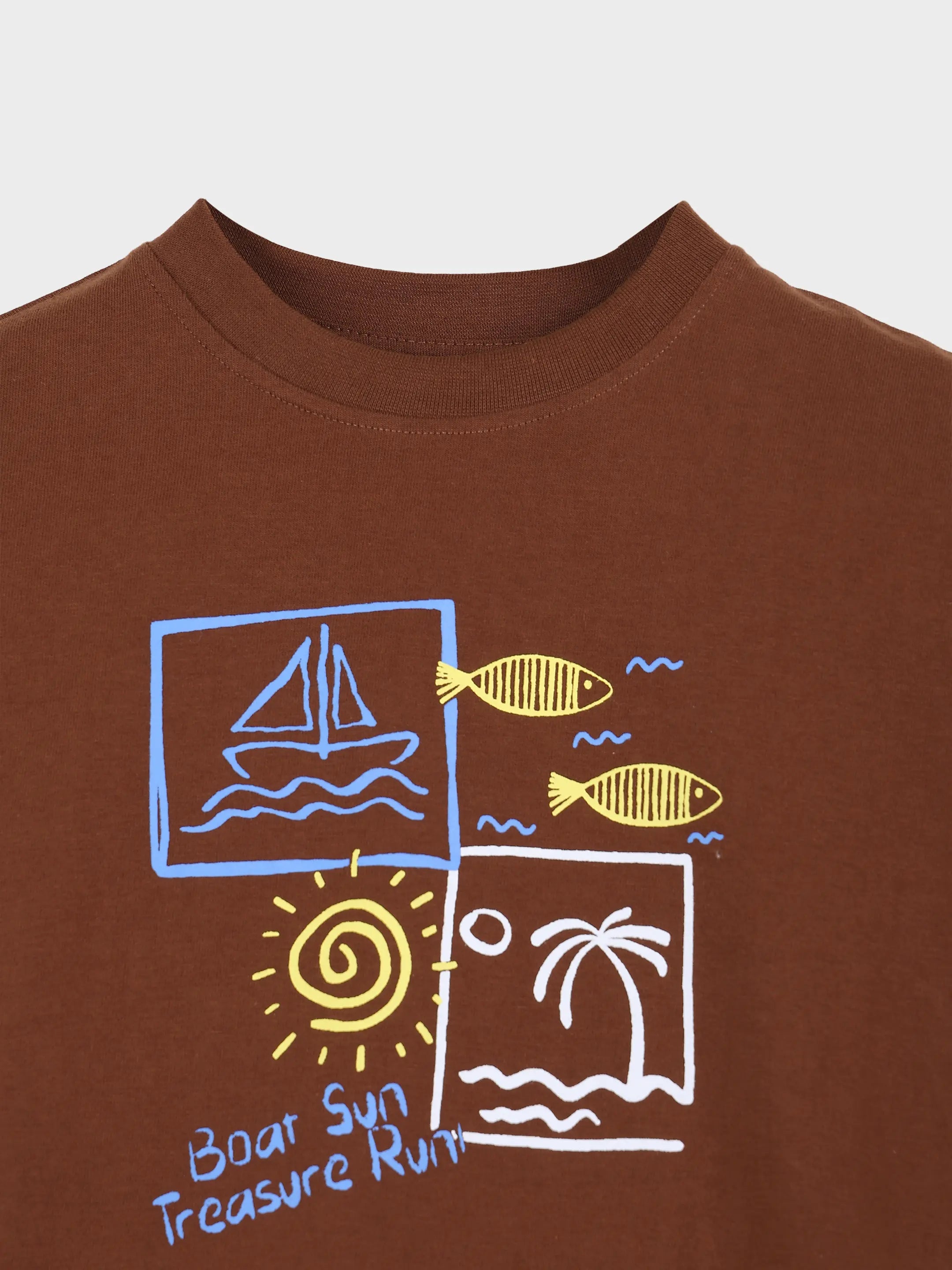 Printed T-Shirt with Striper Shorts