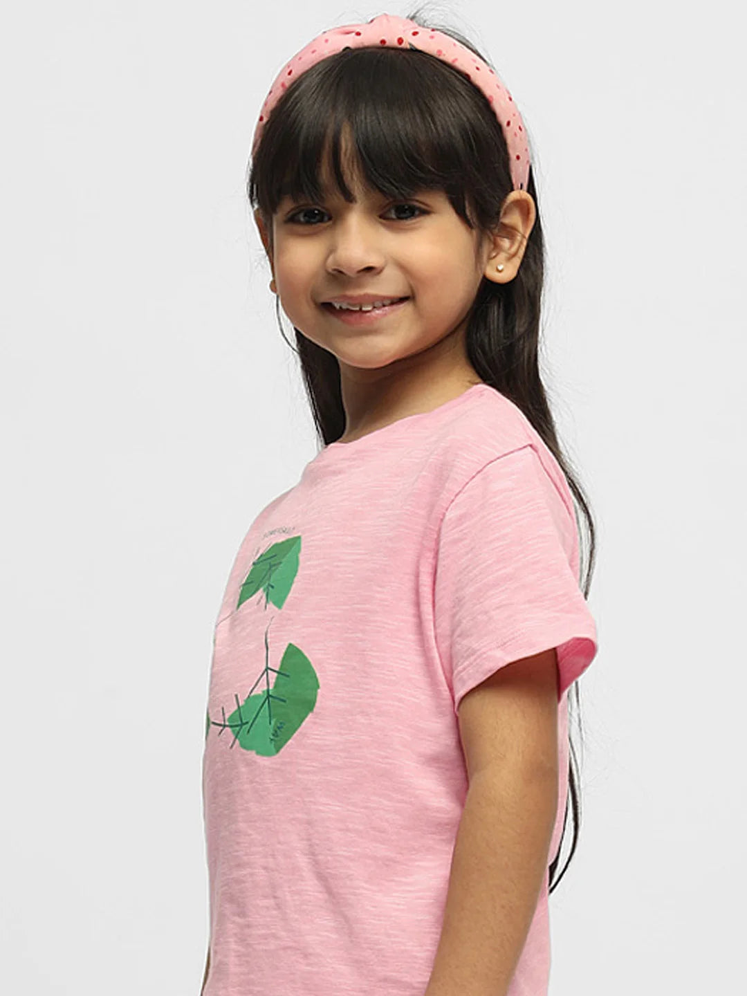 Girls Graphic T-Shirt & Solid Pants Set