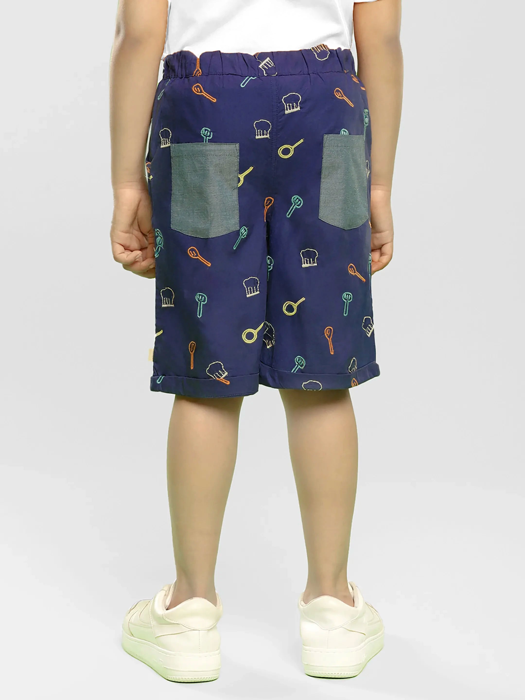 Pocket Pop Tee & Printed Shorts Set