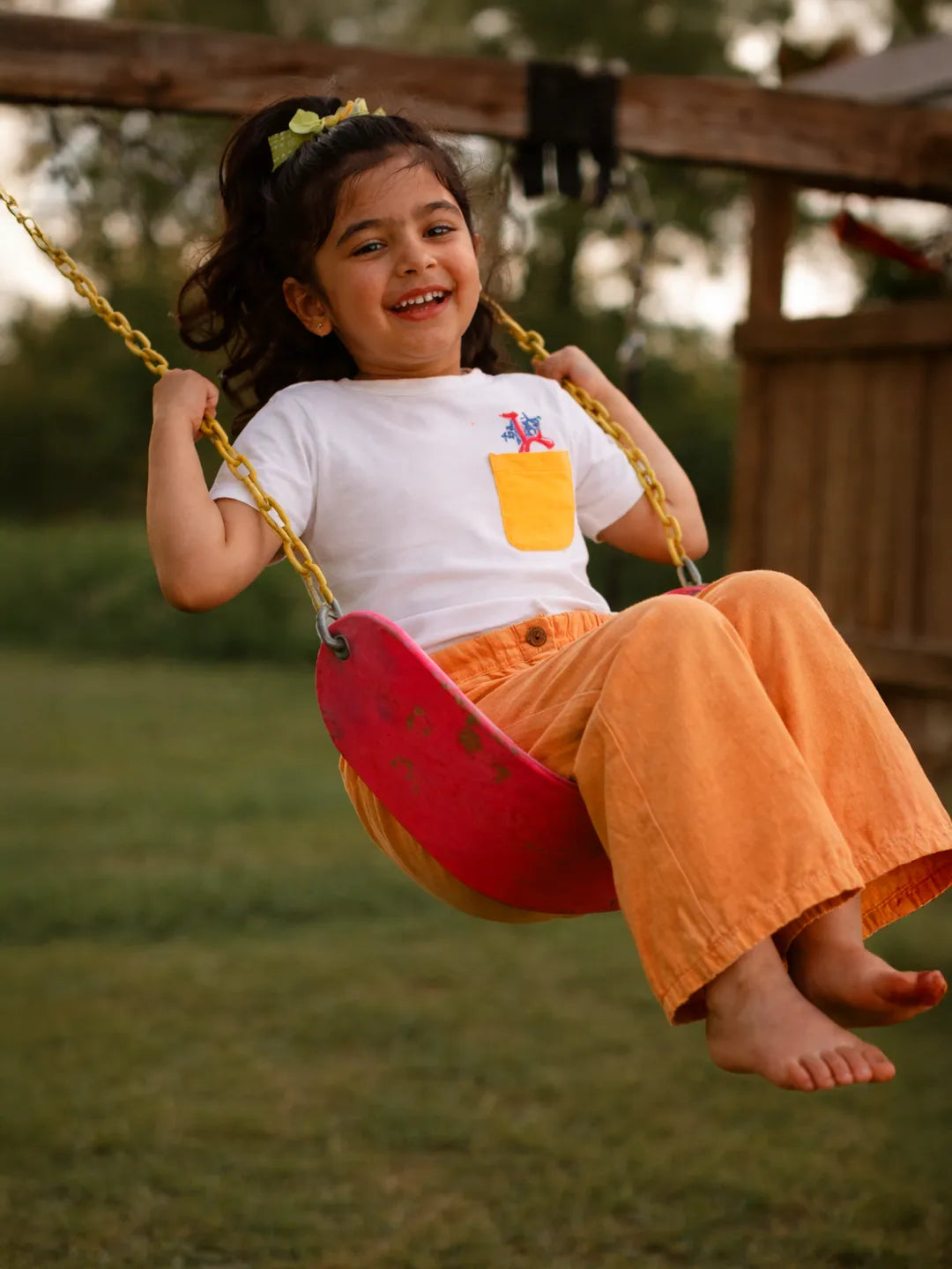 Girls Pocket Detail T-Shirt & Wide-Leg Pants Set