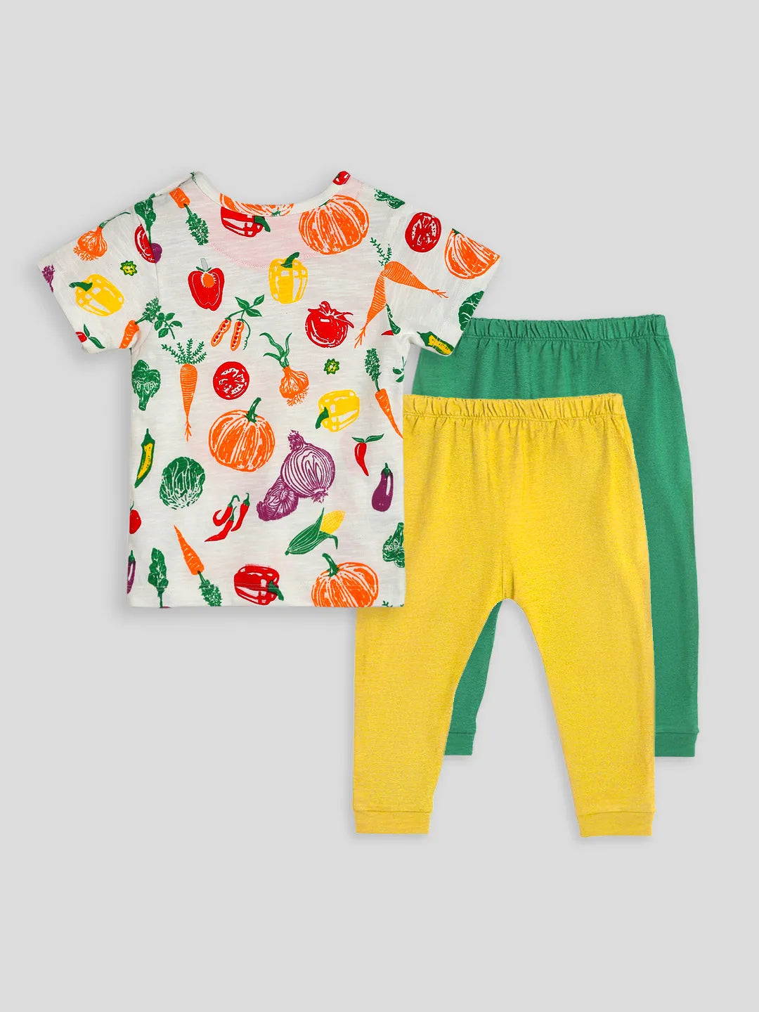 T-shirt and 2 Pants Set