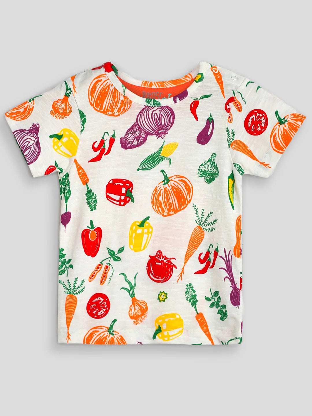T-shirt and 2 Pants Set