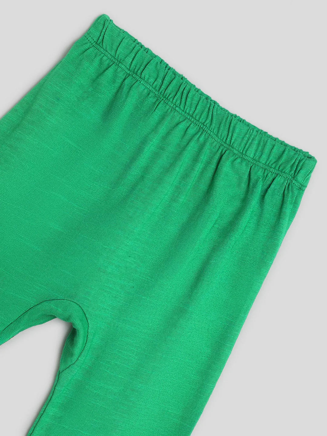 T-shirt and 2 Pants Set