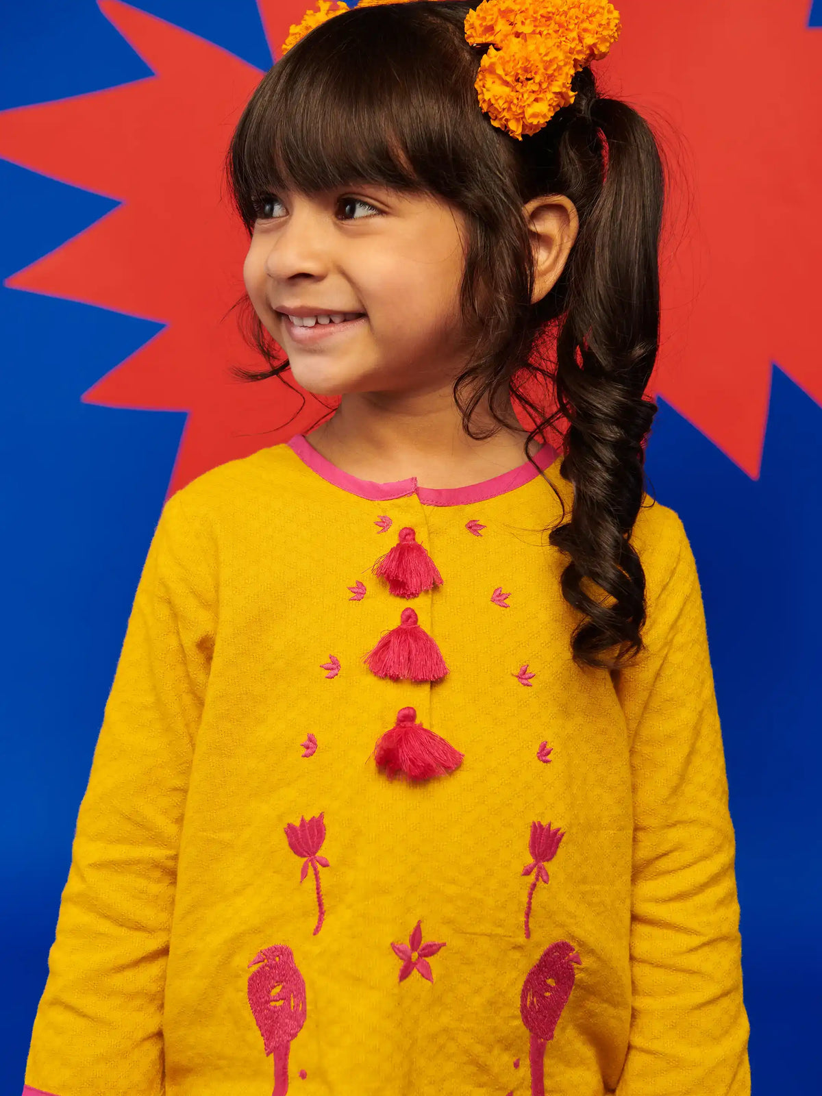 Kesari Tassel Girls Kurta Set Somersault